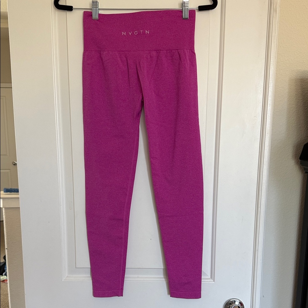 NVGTN Vibrant Magenta Leggings
